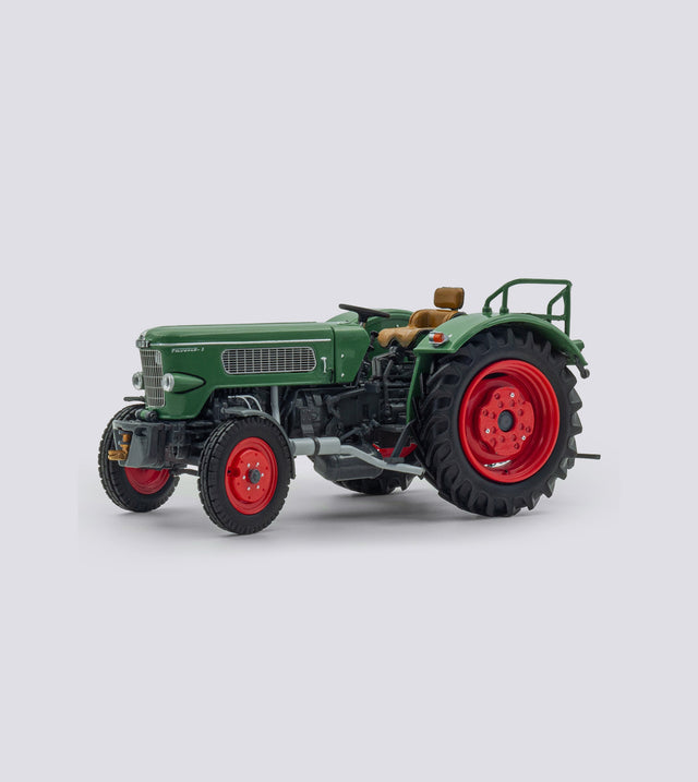 Fendt Favorit 3 2WD (1:32)