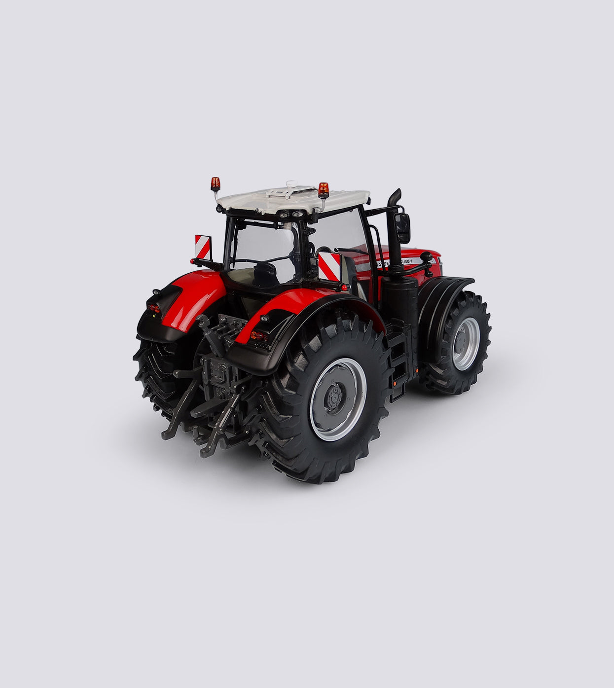 Massey Ferguson 8740 S (1:32)